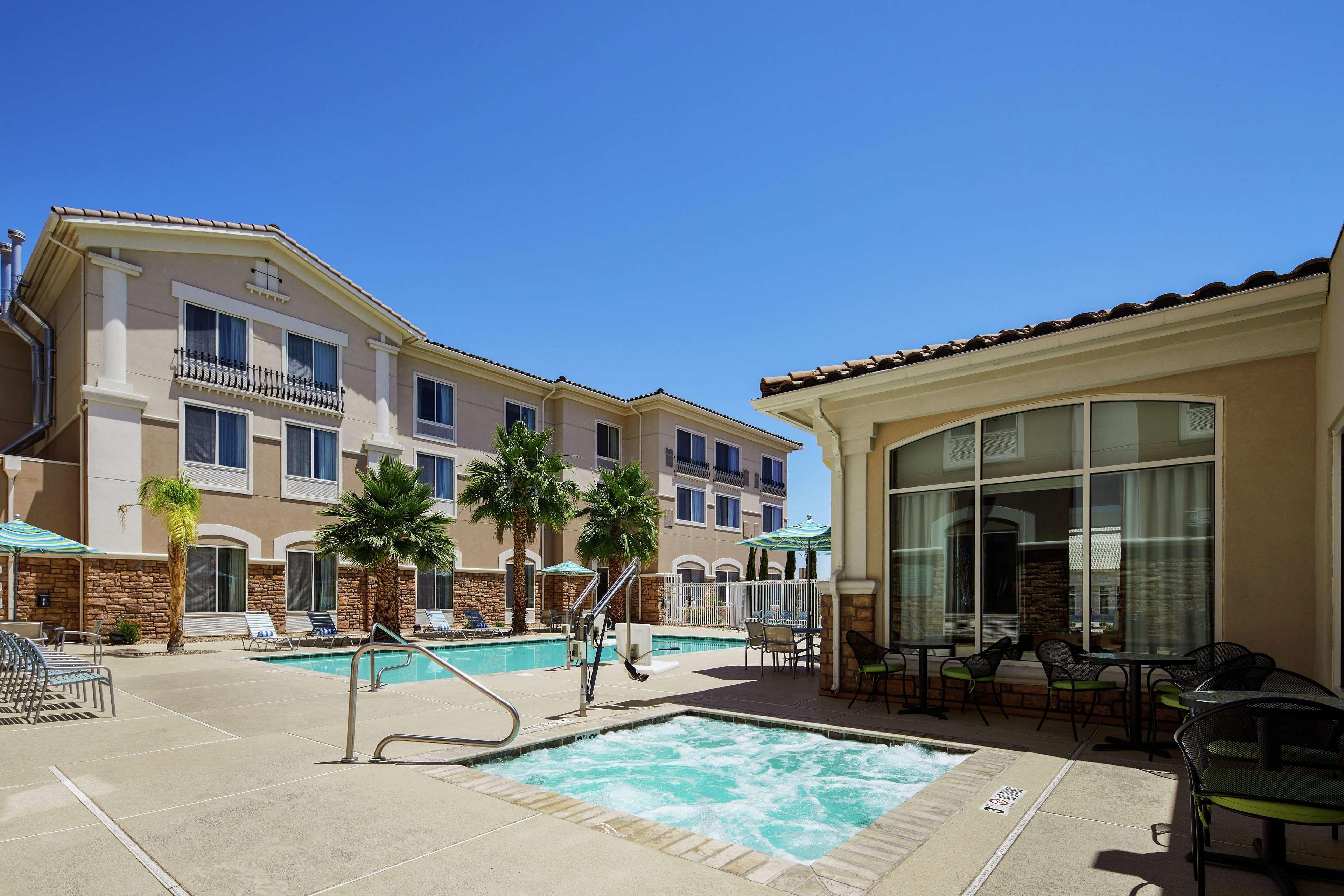 Hilton Garden Inn Las Vegas/Henderson מראה חיצוני תמונה